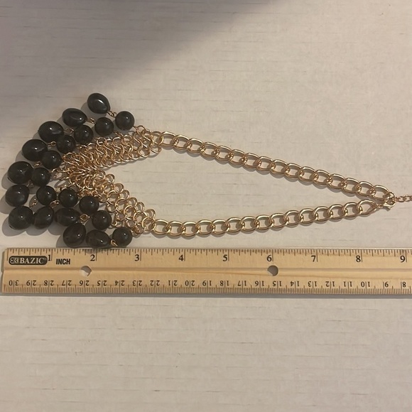 Black Necklace Set - Picture 4 of 5